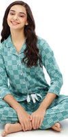 ZEYO Women's Cotton Green Star Printed Night suit set