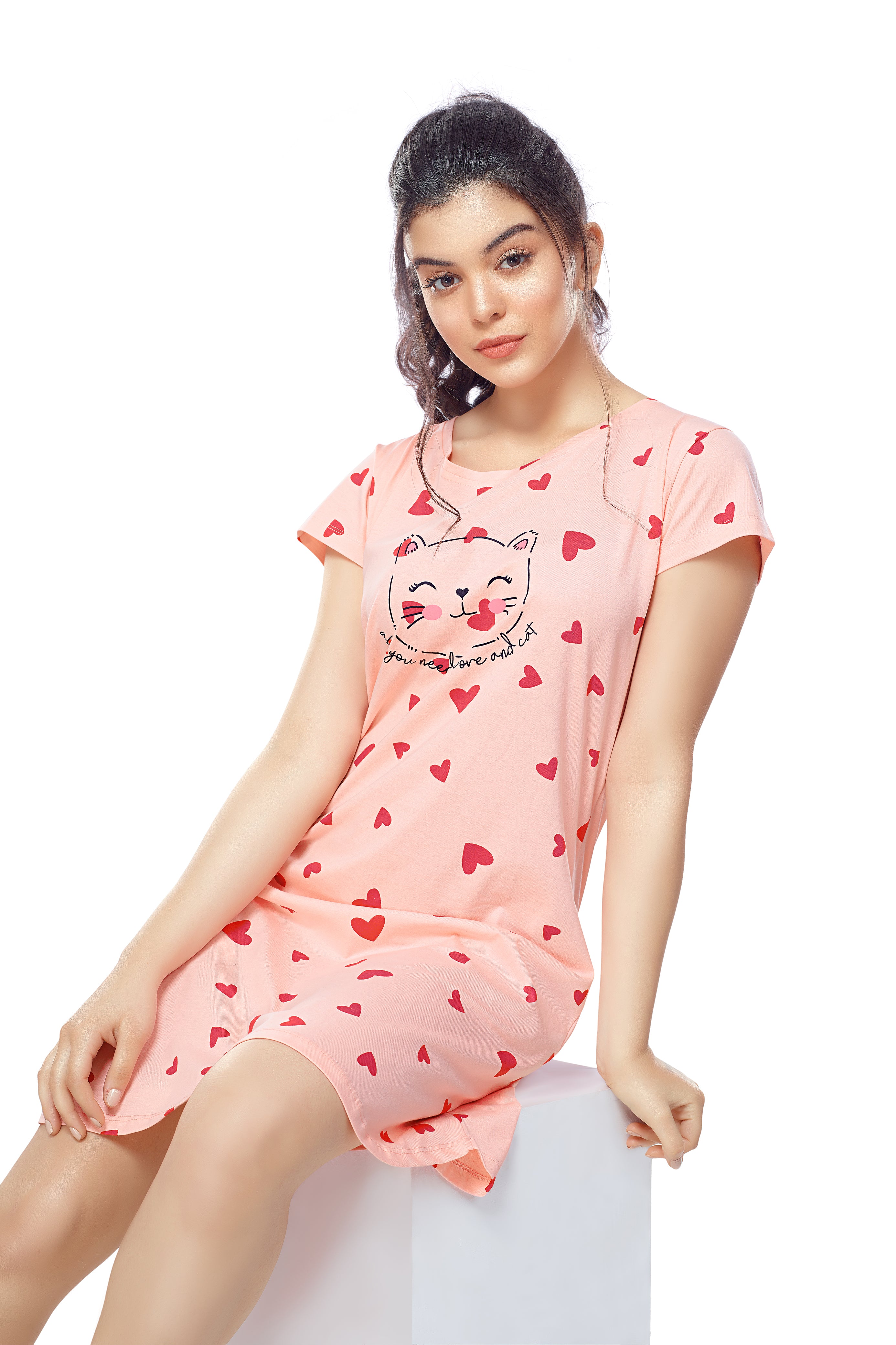 Buy Cactus & Emoji Print Short Night Dress in White - Satin Online India,  Best Prices, COD - Clovia - NS1346G18