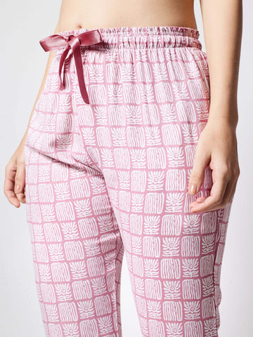 Zeyo Womens Rayon Floral Printed Light Pink Pajama